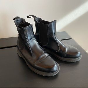 Dr Martens women’s boots size 5L